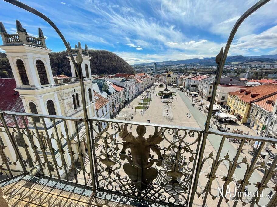 Apartman Pistacia Priame Centrum Bb Banská Bystrica Dış mekan fotoğraf
